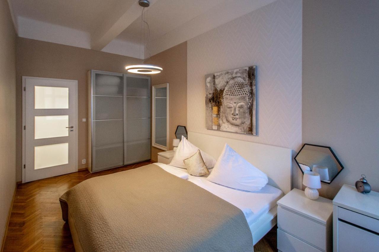 Design Apartment By Ruterra Praha Eksteriør bilde